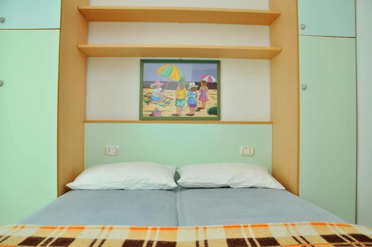 Lovely Beachside Flat - Beahost Bibione Appartement